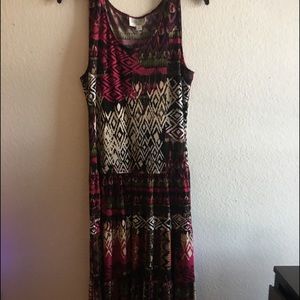 ‼️2/$18‼️Julian Taylor Mixed Print Dress